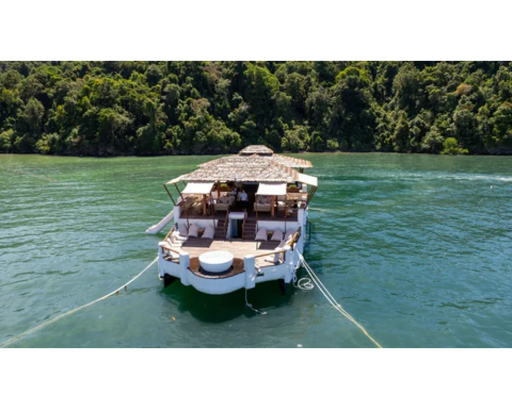 Floating clubhouse and water activities in Sabah