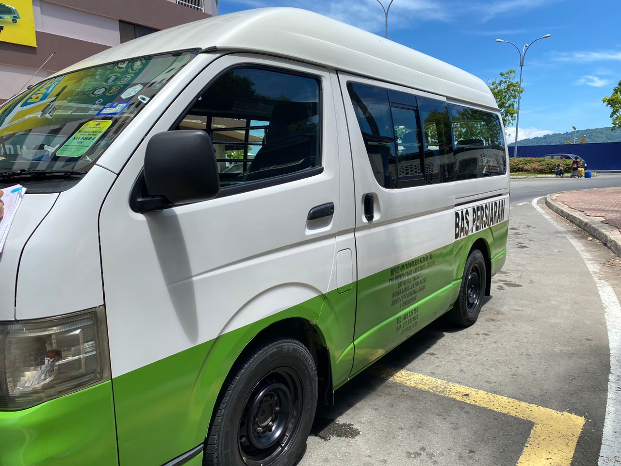 TYH Borneo Tours passenger van