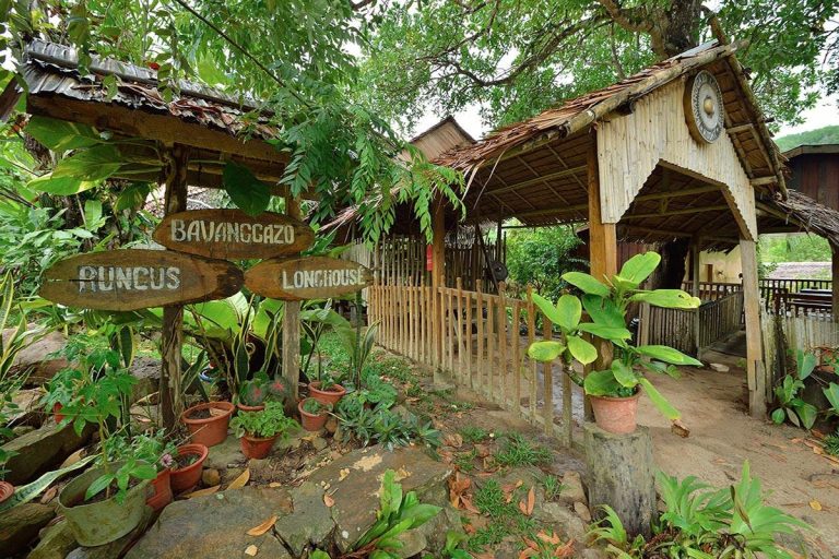 Rungus Longhouse & Tip of Borneo